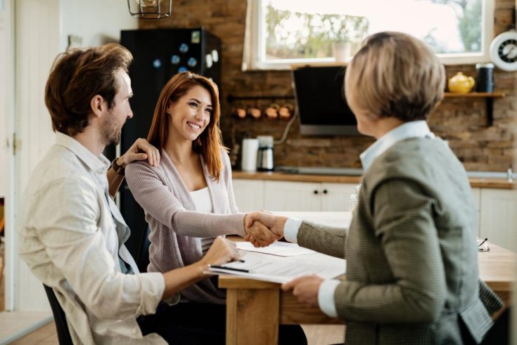 Top Tips for Negotiating Leases with Your Tenants